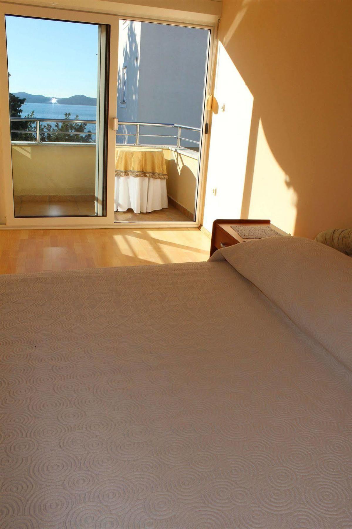 Diklo Beach Rooms-Adults Only 자다르 외부 사진